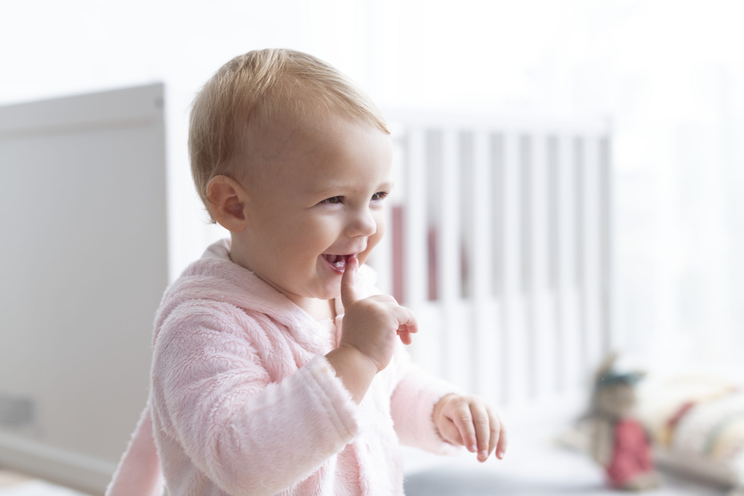 Com quantos meses nasce os dentes do bebê?